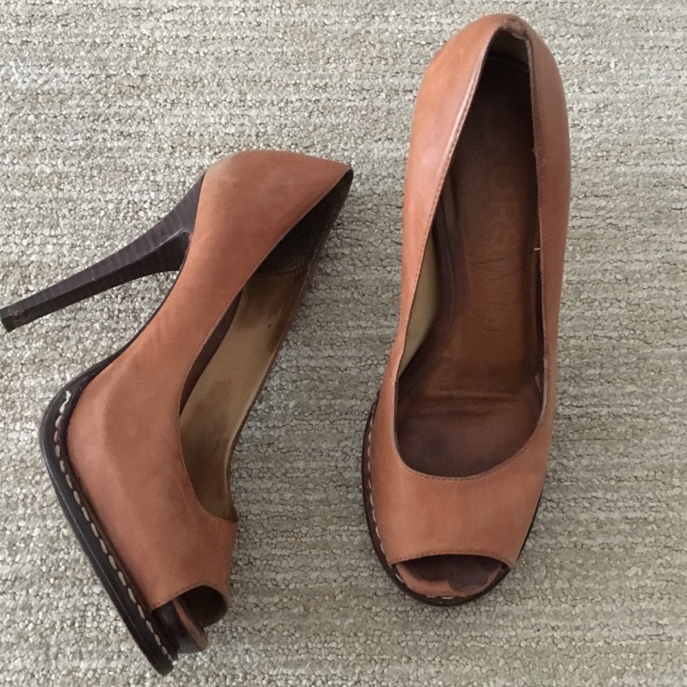 KORS Michael Kors “Izzie” Peep Toe Pump